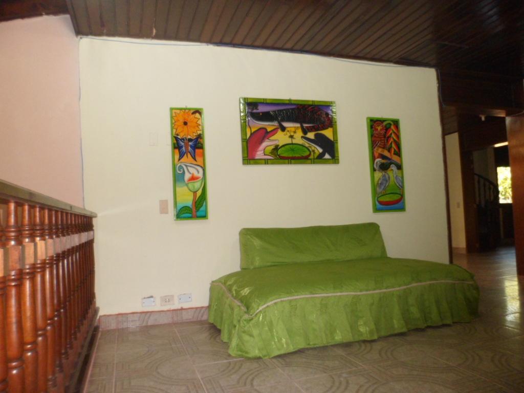 Hotel Pirarucu Leticia Exterior photo